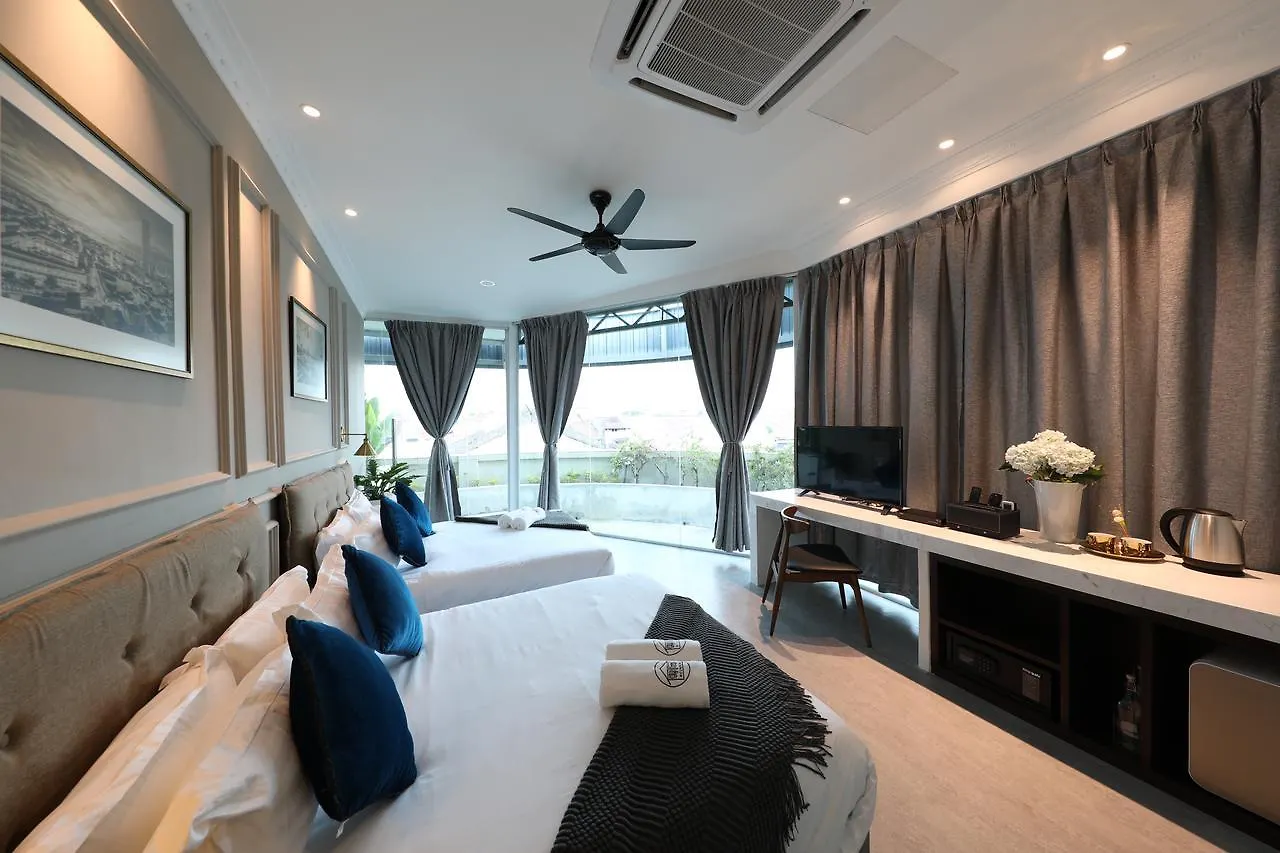 Reunion Residence George Town Inn